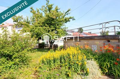 Maison - 85 m² - 5 pièces