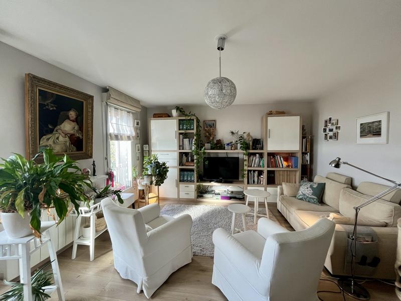 Appartement - 87 m² - 3 pièces