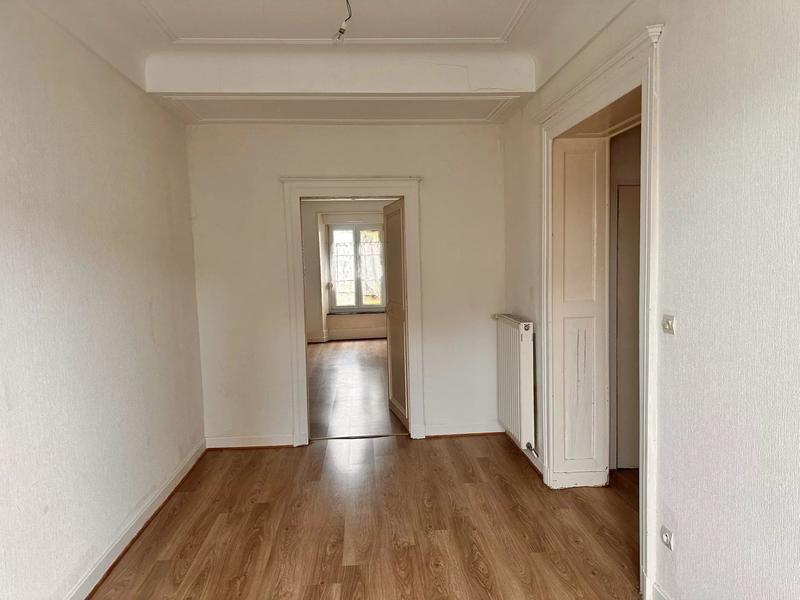 Maison - 400 m² - 12 pièces