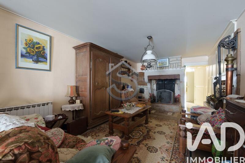 Maison de village - 211 m² - 6 pièces