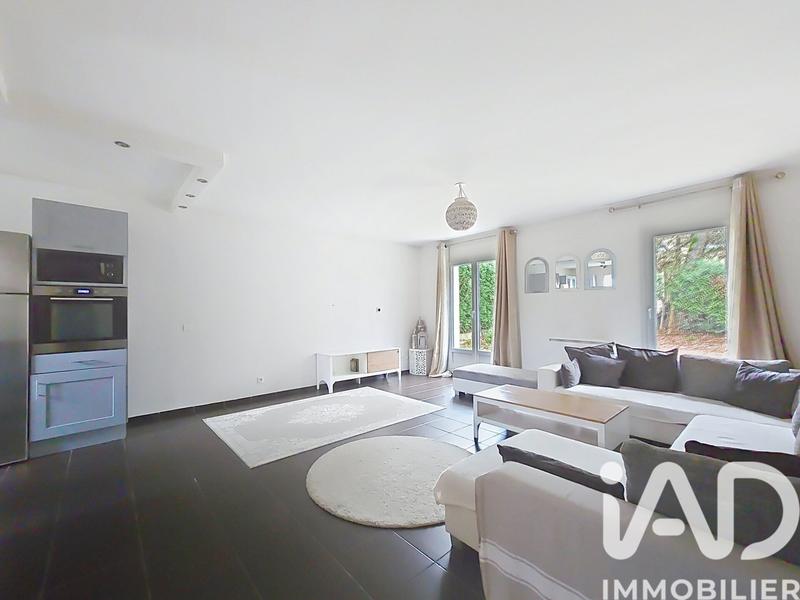 Maison - 102 m² - 5 pièces