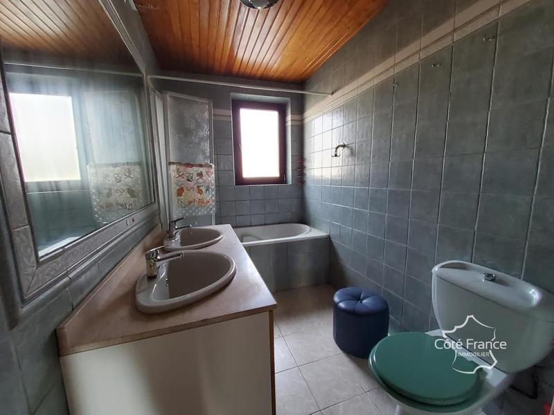 Maison - 138 m² - 6 pièces