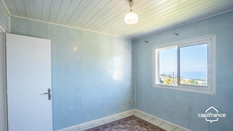 Maison - 96 m² - 4 pièces