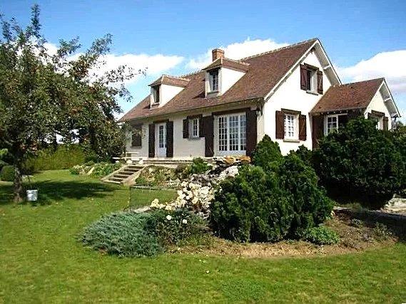 Maison - 193 m² - 8 pièces