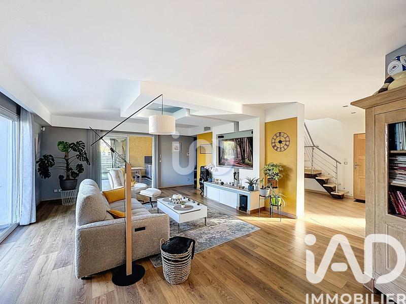 Maison - 170 m² - 6 pièces