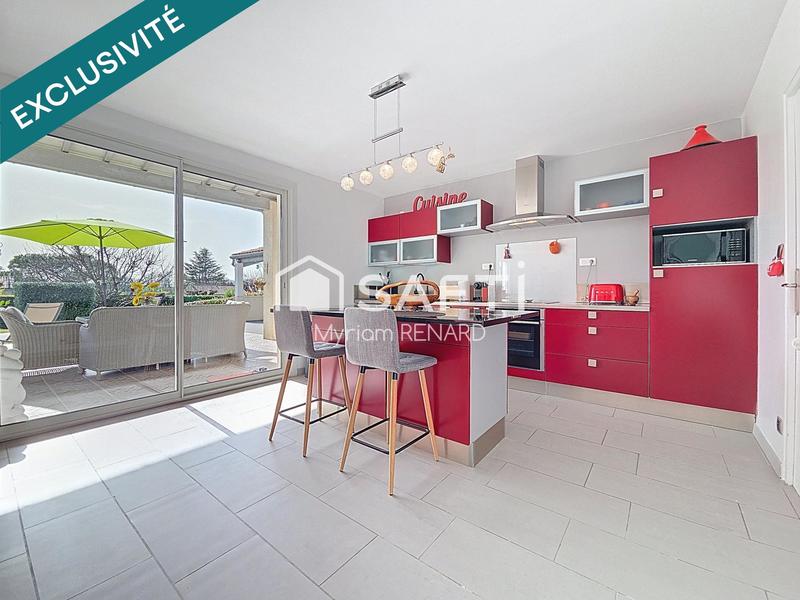 Maison - 121 m² - 4 pièces