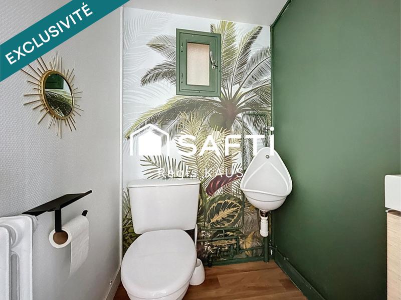 Maison - 220 m² - 8 pièces