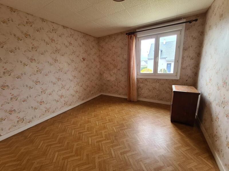 Maison - 83 m² - 5 pièces