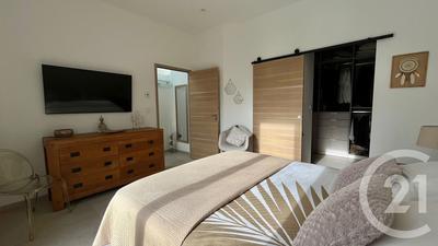 Villa - 169 m² - 5 pièces