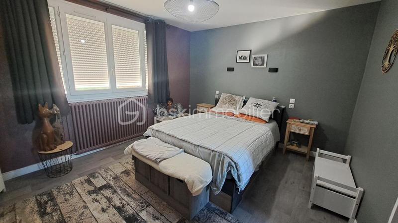 Maison - 105 m² - 6 pièces