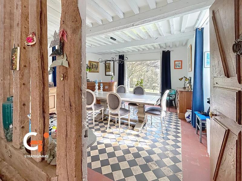 Maison - 189 m² - 7 pièces