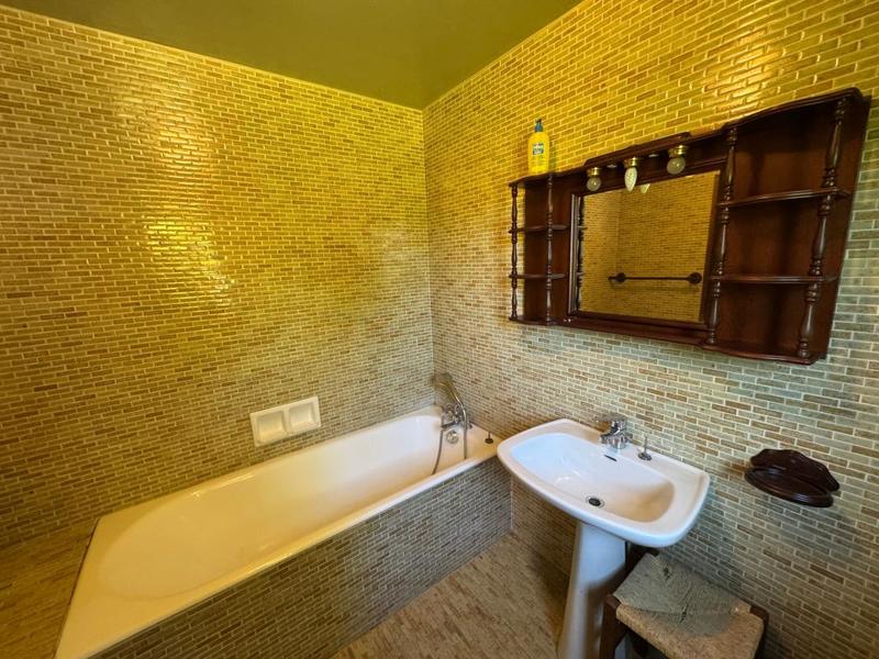 Maison - 171 m² - 6 pièces