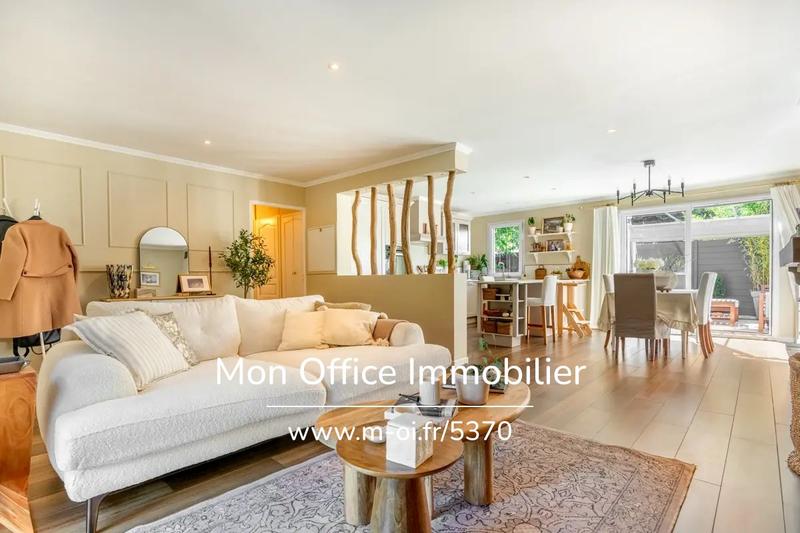 Maison - 105 m² - 4 pièces