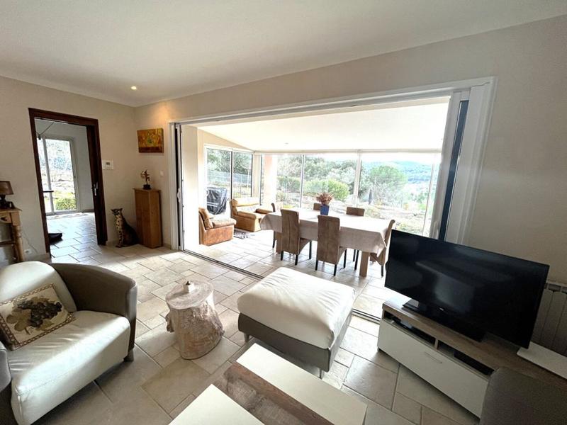 Villa - 155 m² - 5 pièces