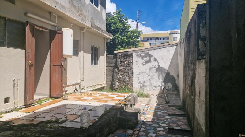 Maison - 200 m² - 7 pièces