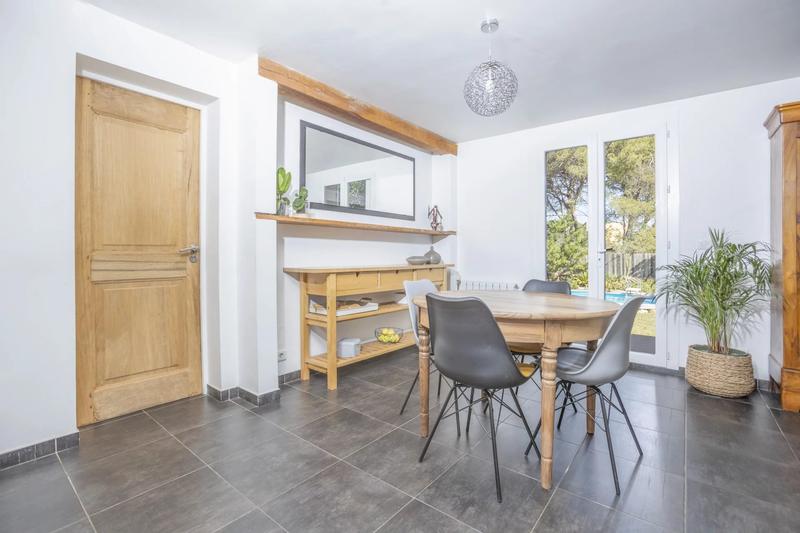 Maison - 120 m² - 5 pièces