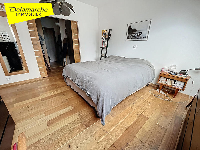 Maison - 202 m² - 10 pièces