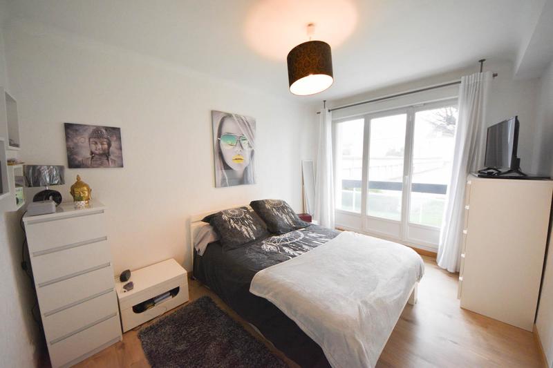 Appartement - 90 m² - 4 pièces