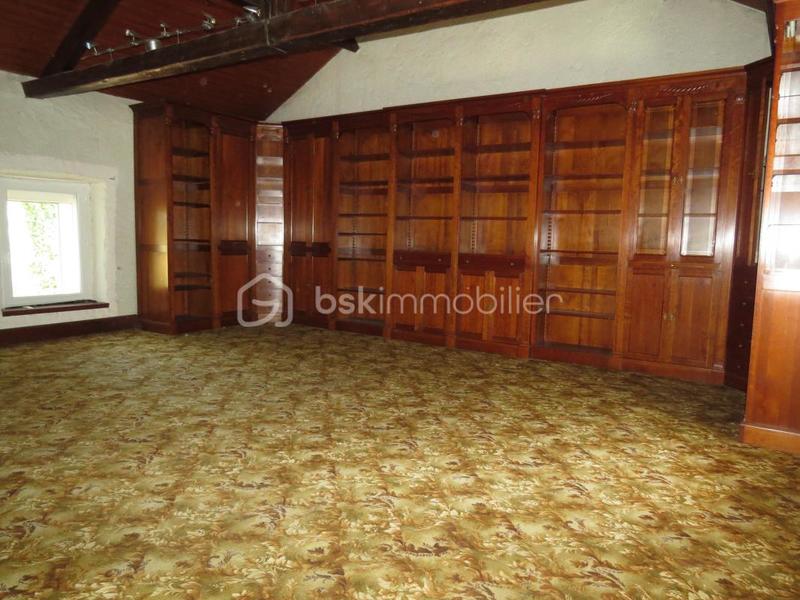 Longère - 232 m² - 6 pièces