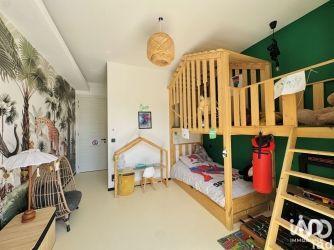 Maison - 200 m² - 6 pièces