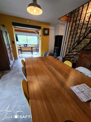 Maison - 160 m² - 5 pièces