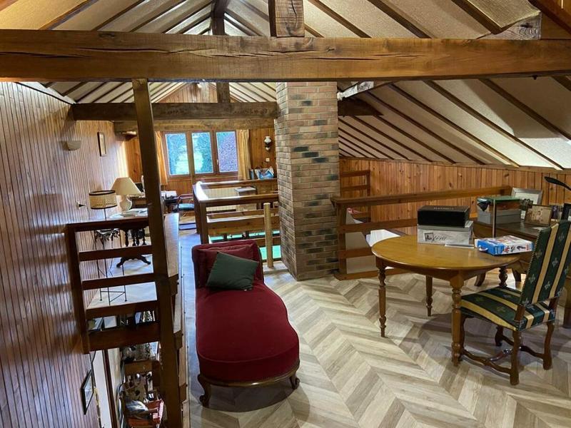 Propriété - 248 m² - 13 pièces