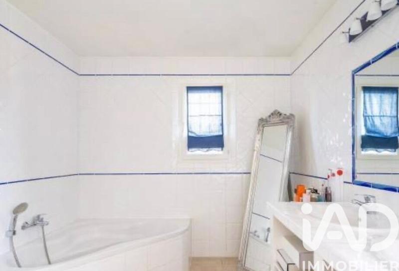 Maison - 170 m² - 5 pièces