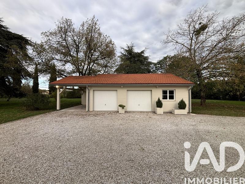 Maison - 291 m² - 7 pièces