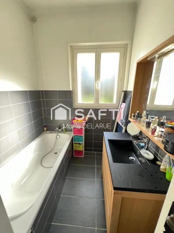 Maison - 113 m² - 5 pièces