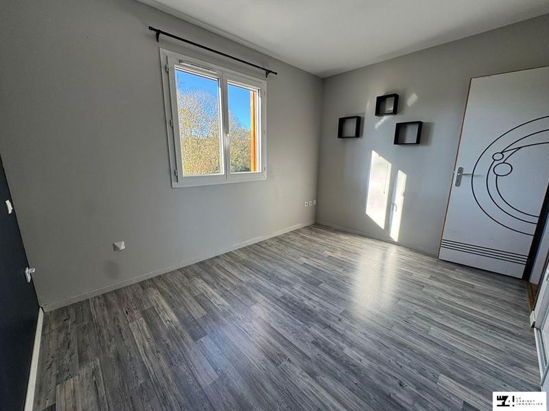 Maison traditionnelle - 123 m² - 6 pièces