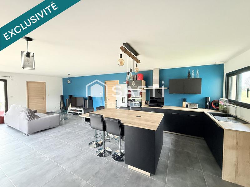 Maison - 121 m² - 5 pièces