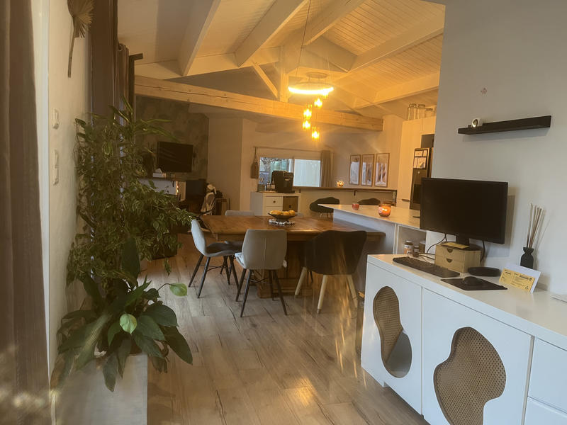 Maison - 169 m² - 5 pièces