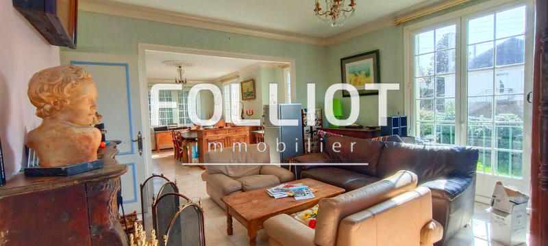 Maison - 185 m² - 6 pièces