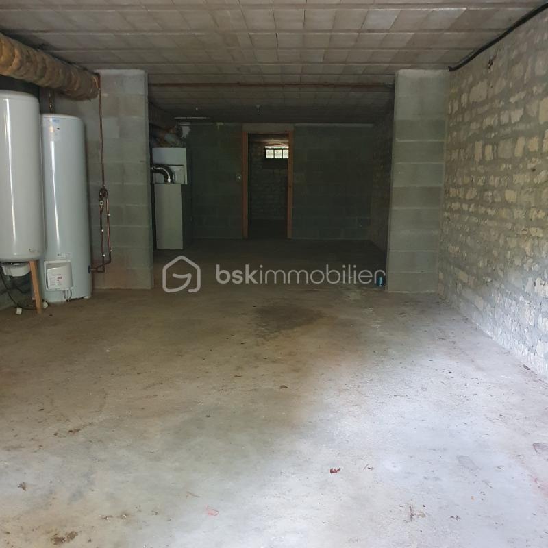 Maison traditionnelle - 146 m² - 6 pièces