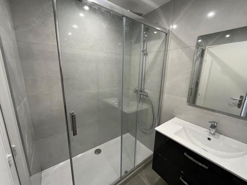 Appartement - 100 m² - 5 pièces