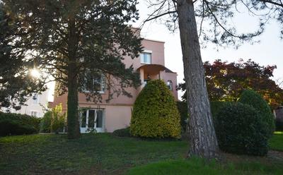 Maison - 189 m² - 6 pièces