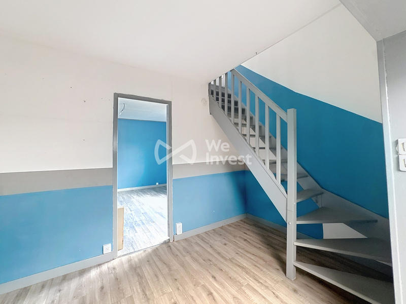 Maison - 370 m² - 7 pièces