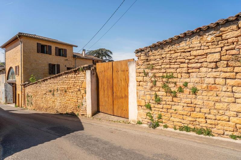 Maison - 186 m² - 5 pièces