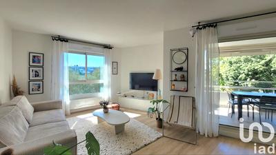 Appartement - 93 m² - 3 pièces