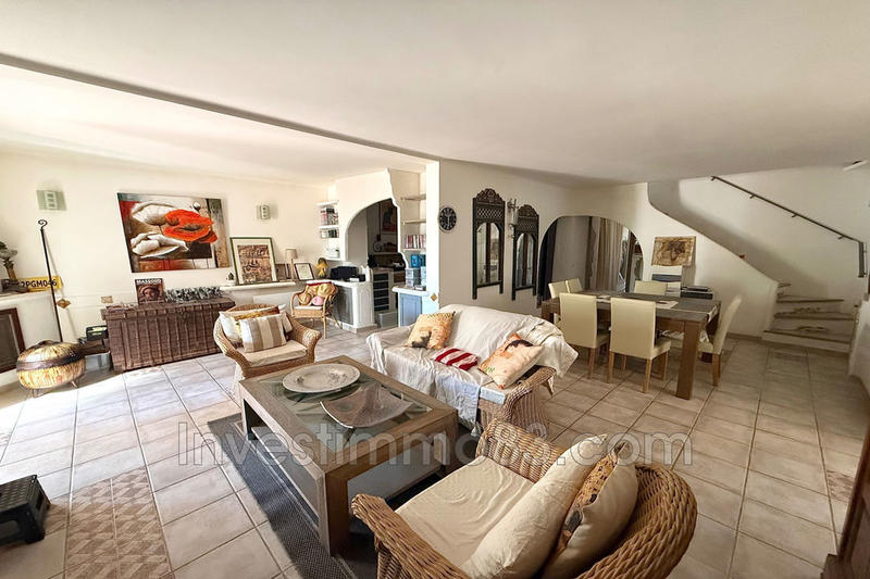 Maison - 160 m² - 6 pièces