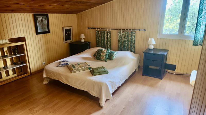 Maison - 335 m² - 12 pièces