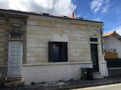 Chambre - 13 m² - 1 pièce