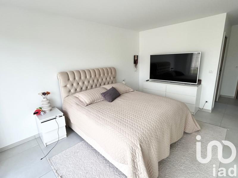 Maison - 198 m² - 6 pièces