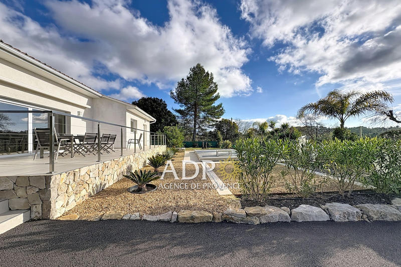 Maison - 128 m² - 4 pièces