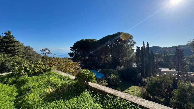 Maison - 143 m² - 5 pièces