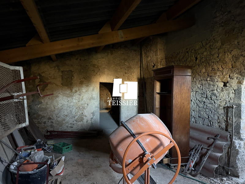 Maison - 80 m² - 6 pièces