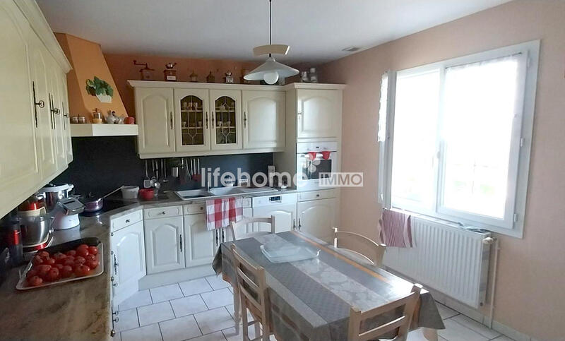 Maison - 158 m² - 7 pièces