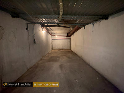 Parking / Garage - 20 m²