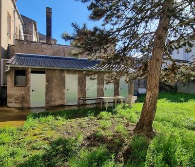 Immeuble - 259 m² - 11 pièces