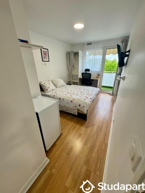 Chambre - 10 m² - 1 pièce